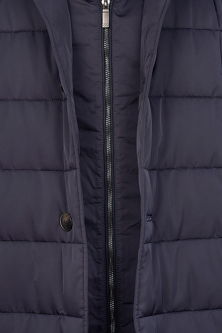 Удлиненная стеганая куртка-пальто с меховым воротником  для мужчин бренда Meucci (Италия), арт. 5870 - фото. Цвет: Темно-синий. Купить в интернет-магазине https://shop.meucci.ru
