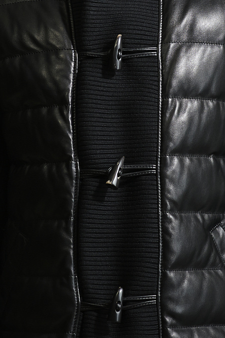 Черный пуховик из натуральной кожи для мужчин бренда Meucci (Италия), арт. 7404/2 - фото. Цвет: Черный. Купить в интернет-магазине https://shop.meucci.ru
