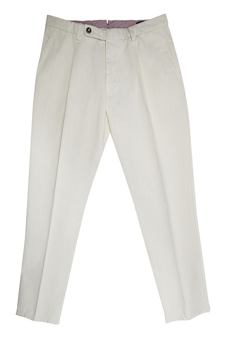 Хлопковые брюки молочно-кремового оттенка  для мужчин бренда Meucci (Италия), арт. TS0045 PANNA - фото. Цвет: Белый с молочно-кремовым оттенком. Купить в интернет-магазине https://shop.meucci.ru
