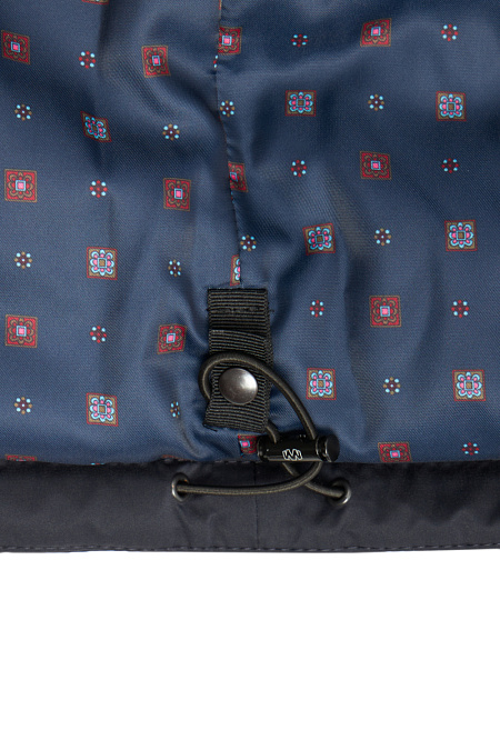 Стеганый пуховик удлинённый для мужчин бренда Meucci (Италия), арт. 8200 - фото. Цвет: Темно-синий. Купить в интернет-магазине https://shop.meucci.ru
