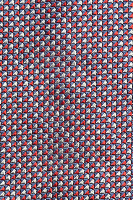 Галстук из шелка с мелким цветным орнаментом для мужчин бренда Meucci (Италия), арт. EKM212202-69 - фото. Цвет: Красный, синий, серый. Купить в интернет-магазине https://shop.meucci.ru
