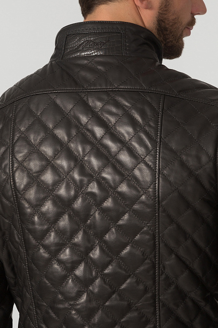 Стеганая кожаная куртка черного цвета для мужчин бренда Meucci (Италия), арт. 7797 - фото. Цвет: Чёрный. Купить в интернет-магазине https://shop.meucci.ru
