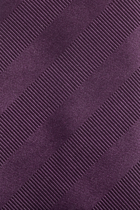 Галстук из шелка для мужчин бренда Meucci (Италия), арт. 1305/21 - фото. Цвет: Фиолетовый. Купить в интернет-магазине https://shop.meucci.ru
