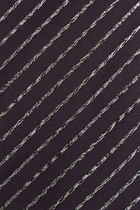 Бордовый галстук в косую полоску для мужчин бренда Meucci (Италия), арт. J1456/2 - фото. Цвет: Бордовый. Купить в интернет-магазине https://shop.meucci.ru
