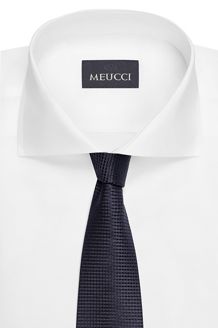 Темно-синий галстук из шелка с микродизайном для мужчин бренда Meucci (Италия), арт. EKM212202-77 - фото. Цвет: Темно-синий, микродизайн. Купить в интернет-магазине https://shop.meucci.ru
