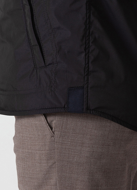Куртка демисезонная темно-фиолетового цвета для мужчин бренда Meucci (Италия), арт. 32211 - фото. Цвет: Темно-синий с фиолетовым отливом. Купить в интернет-магазине https://shop.meucci.ru
