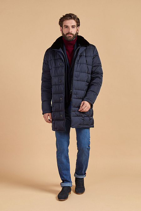 Удлиненная стеганая куртка-пальто с меховым воротником  для мужчин бренда Meucci (Италия), арт. 5870 - фото. Цвет: Темно-синий. Купить в интернет-магазине https://shop.meucci.ru
