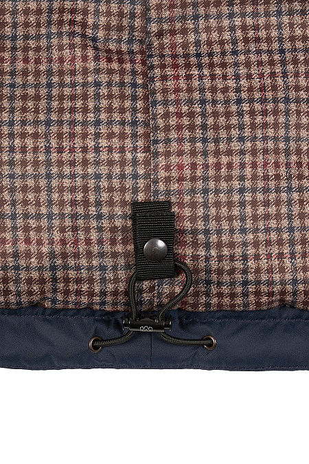 Cтеганый пуховик с капюшоном и меховой опушкой  для мужчин бренда Meucci (Италия), арт. 7270 - фото. Цвет: Темно-синий. Купить в интернет-магазине https://shop.meucci.ru
